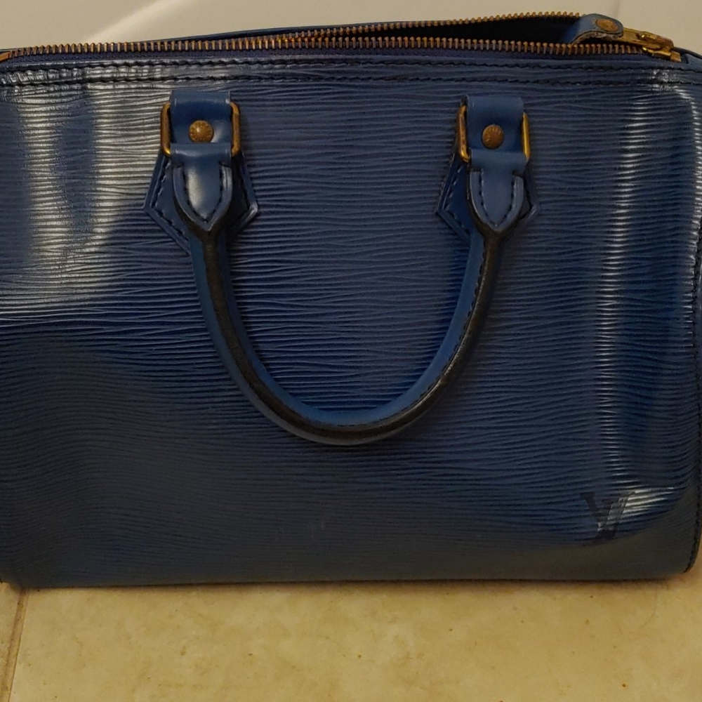 Louis Vuitton Speedy 25